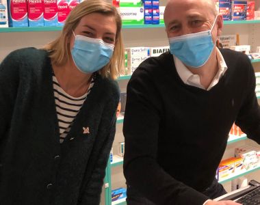 Exclusivité : achat de la pharmacie par 2 associés 